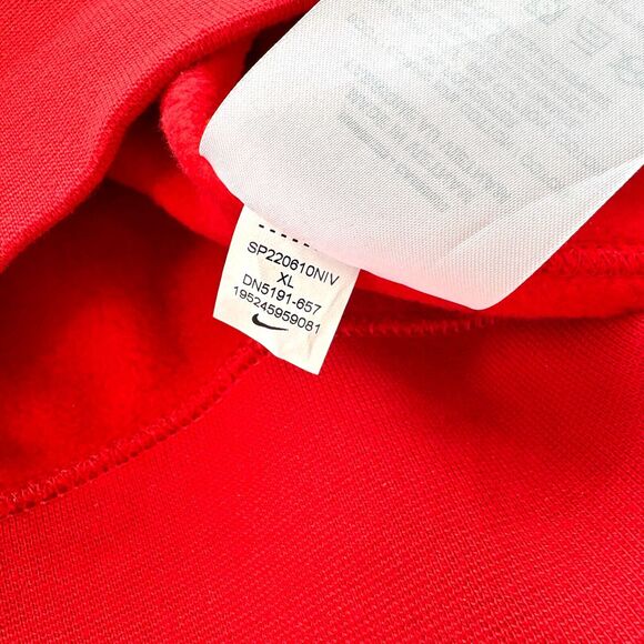 Nike Graphic Tiger Swoosh Crewneck Sweatshirt | Red‎ Size XL - Picture 6 of 9